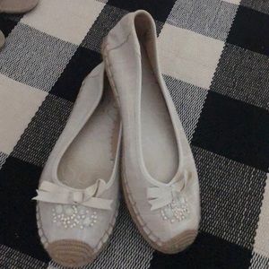White SimplyVera espadrilles
